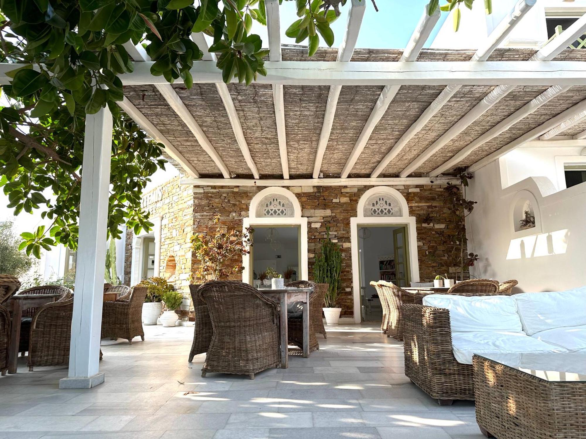 Artemis Hotel Andíparosz Póli Kültér fotó